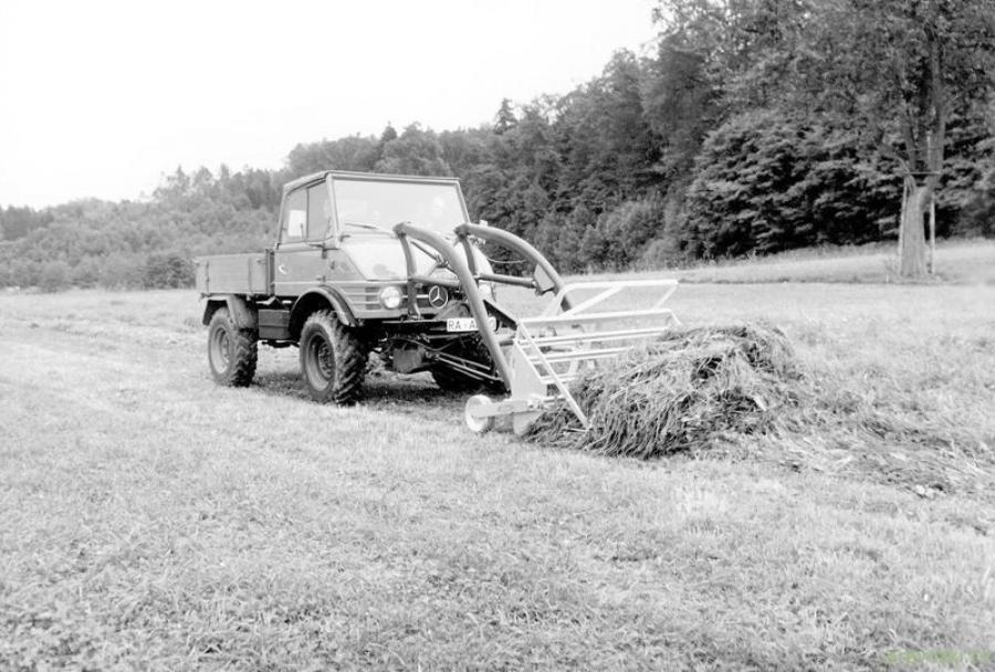  Mercedes-Benz Unimog U40 1965 года  (фото 1 из 1)